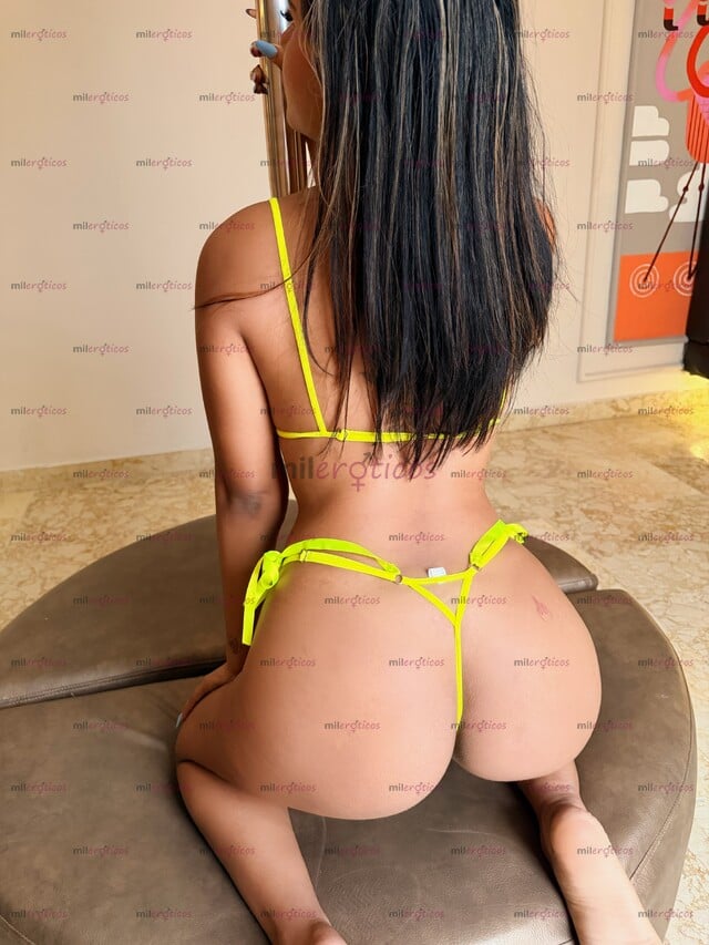 FOTOS DE FLACA EXÓTICA DE 19 AÑOS EN BUSCA LUJURIA GARGANTA PROFUNDA ORAL CON MIRADA PORN