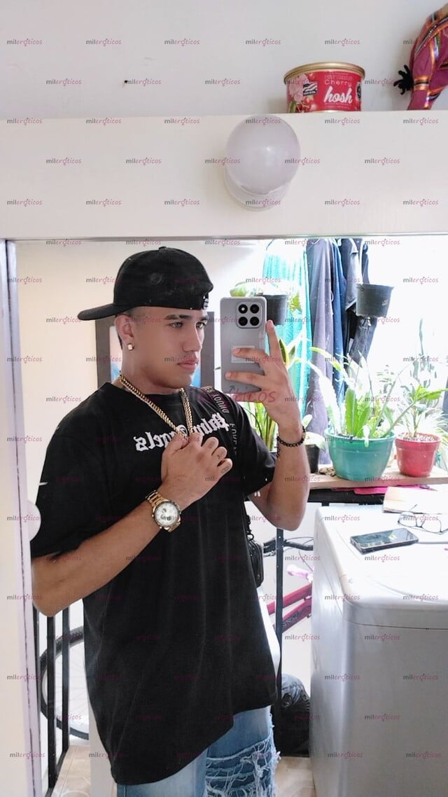 FOTOS DE ANGEL CHICO MALO POCOS DIAS EN MANIZALES DISPUESTO A CUMPLIR TODOS TUS CAPRICHOS