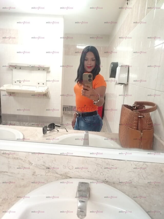 FOTOS DE HOLA CARIÑO SOY UNA PUTITA MUY CARIÑOSA PARA TI