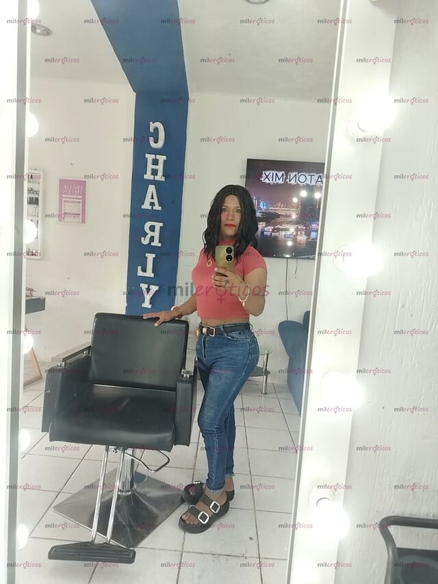 FOTOS DE HOLA CARIÑO SOY UNA PUTITA MUY CARIÑOSA PARA TI