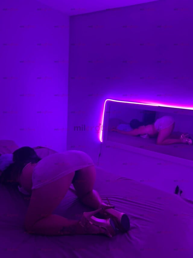 FOTOS DE HELLO SOY ZOE UNA CHICA MUY LINDA Y ARDIENTE