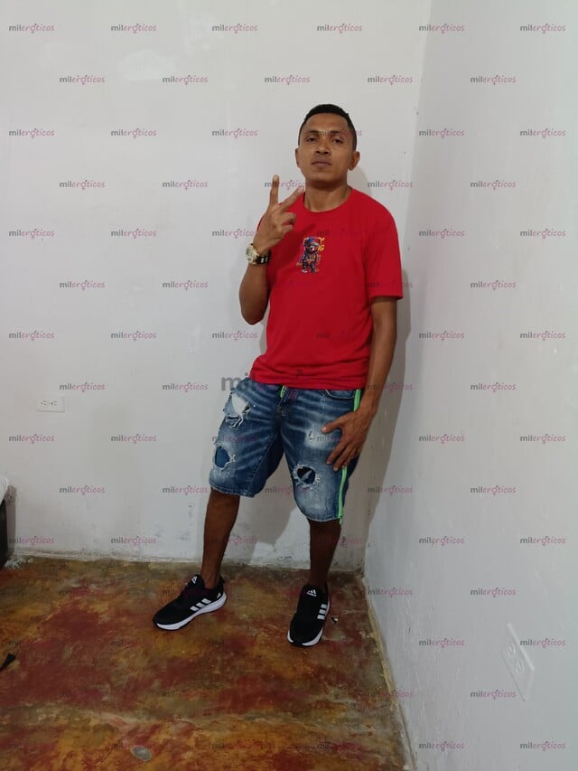 FOTOS DE HOLA SOY JUAN BARRANQUILLERO ARRECHO 24CC DE VERGA VEN PARA TENER EL GUSTO DE CO