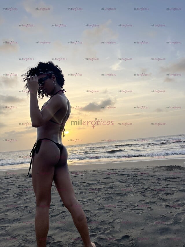 FOTOS DE CARISMÁTICA Y FEMENINA, MISS RED TE FASCINA