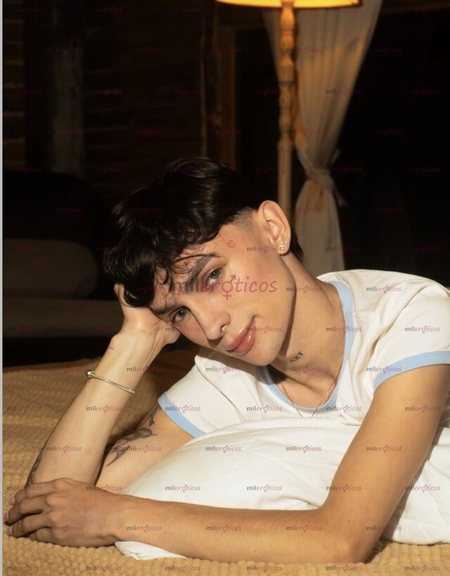 FOTOS DE CHICO CALIENTE Y MUY MORBOSO,VEN A PASAR UN RATO CONMIGO