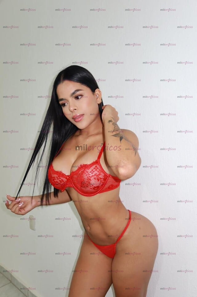 FOTOS DE VEN A PASAR UN RATO SUPER DELI CON ESTA COLOMBIANA