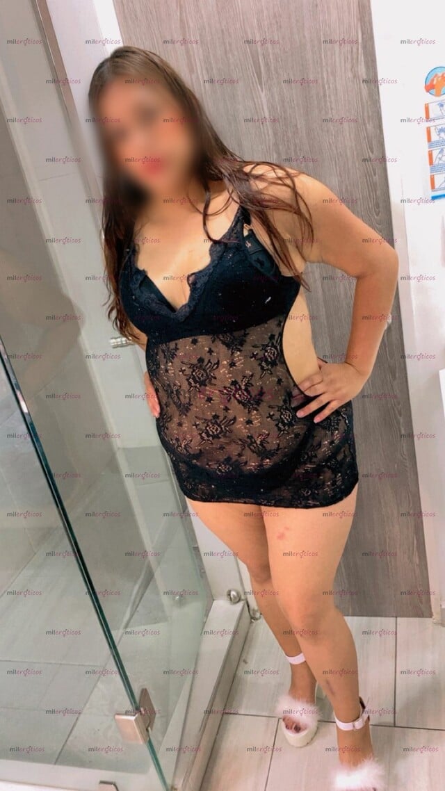 FOTOS DE SHARON NUEVA EN EL AMBIENTE CON TODAS LAS GANAS DE SATISFACERTE