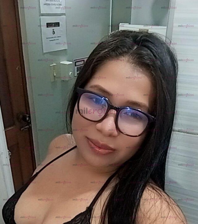 FOTOS DE HOLA AMOR SOY UNA CHIQUITA SÚPER RICA MI NOMBRE ES CAMILA ME GUSTA EL PALO GRAND