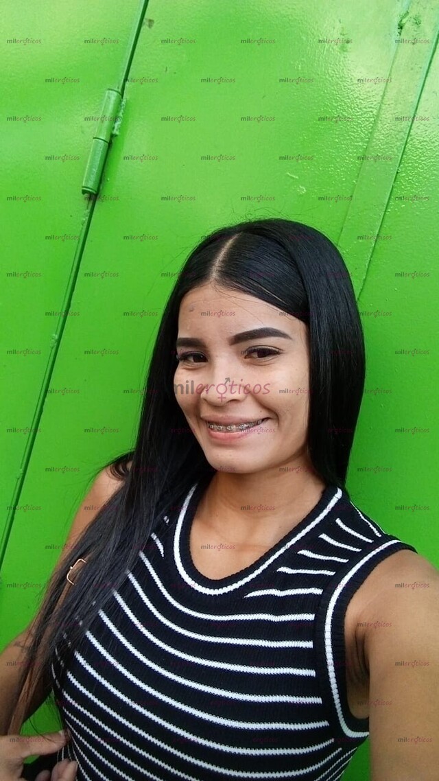 FOTOS DE HOLA MI NOMBRE ES LUNA, ESTOY AQUI PARA COMPLACER TUS MAS