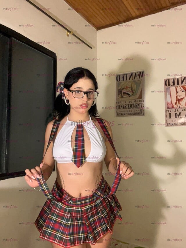 FOTOS DE HERMOSA CHICA TIPO LOLI JOVEN DE 20 AÑOS EN TU CIUDAD