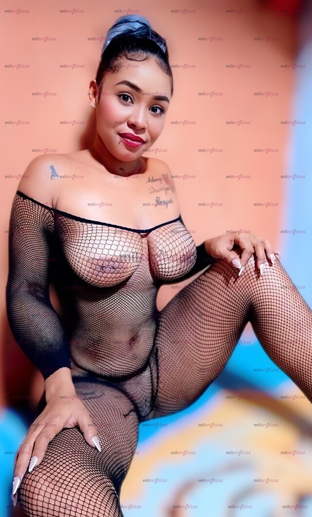 FOTOS DE 3MIN X 5MIL, LAIA AURORA TE SUPLICO QUE ME DESTRUYAS EL CULO Y LAS TETAS