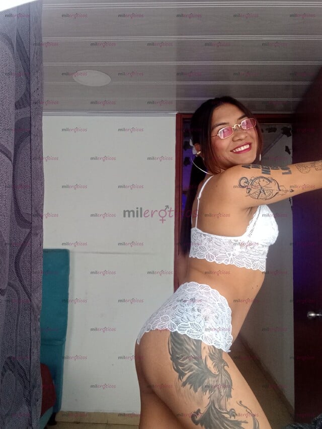 FOTOS DE RICA Y ARDIENTE MORENA PARA SACARTE ESA LECHE Y HACERTE COSAS DELICIOSAS PAPI