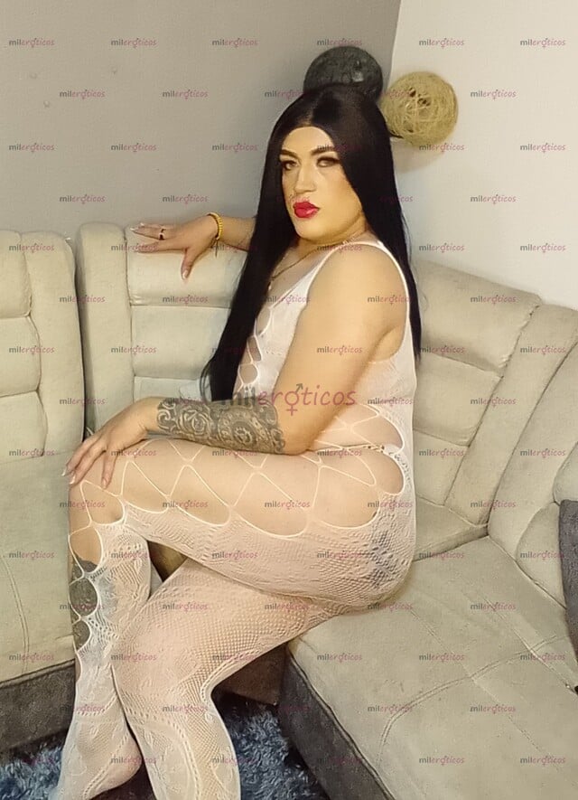 FOTOS DE ESMERALDA ,ENFERMA AL SEXO ,ADICTA A LA VERGA Y UNA PERRA TRAGA LECHE...