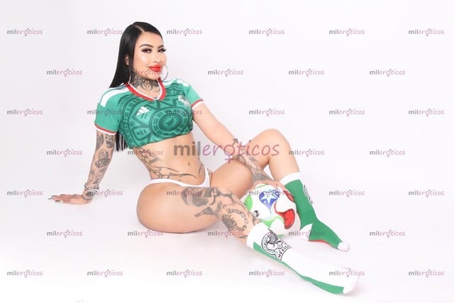 FOTOS DE FLAQUITA TATUADA SEXY ALTA VOLUPTUOSA CALIENTE NALGONA CON LUGAR