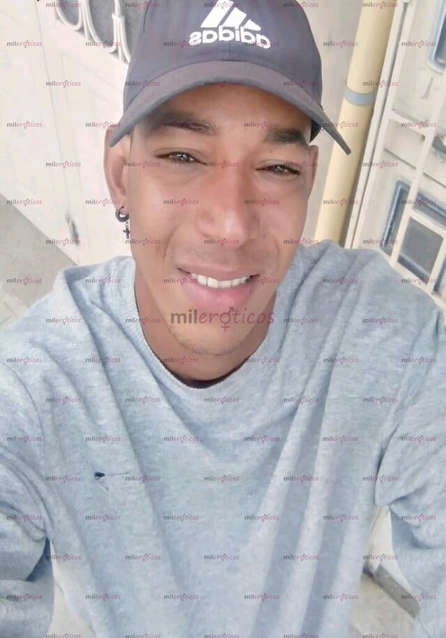 FOTOS DE MACHO DOMINANTE ÚNICAMENTE SOLVENTES 100% ACTIVO VERGON 23CM