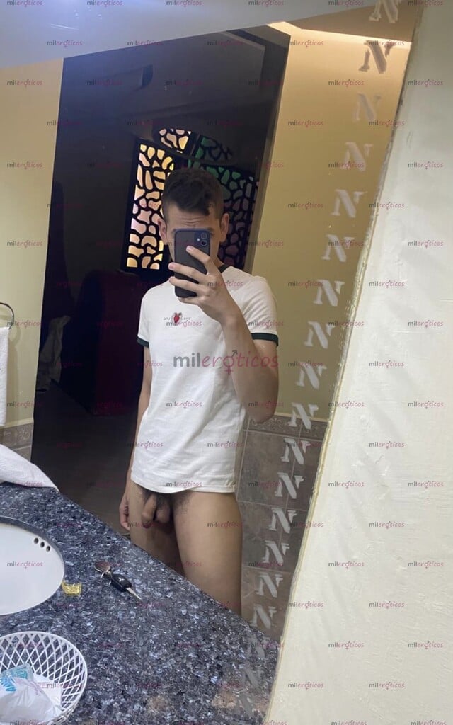 FOTOS DE 19 CENTÍMETROS DE PLACER, JOVEN ALTO, DELGADO Y GUAPO LISTO PARA SATISFACERTE.