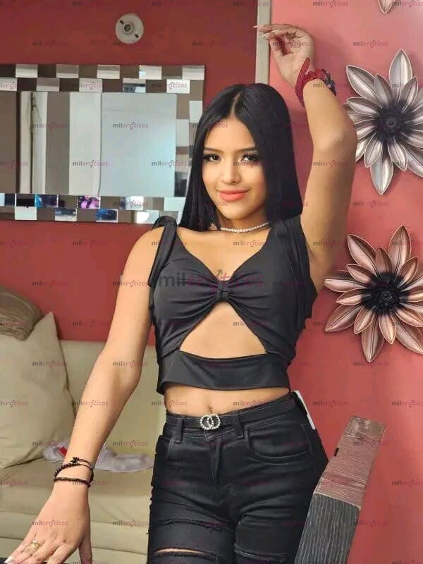 FOTOS DE UNA DELICIOSA FLACA CON TODO EL ÁNIMOS PARA TU MEJOR ENCUENTRO ME LLAMO LUNA