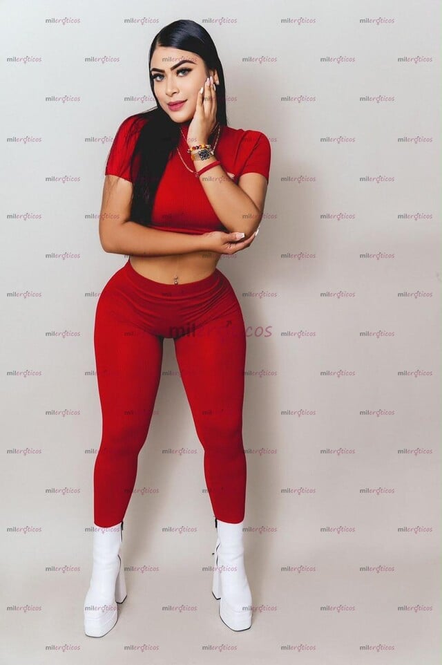 FOTOS DE REGIA DELGADA CON NALGAS DELICIOSAS CINTURITA Y CHICHONA LISTA PARA VERTE
