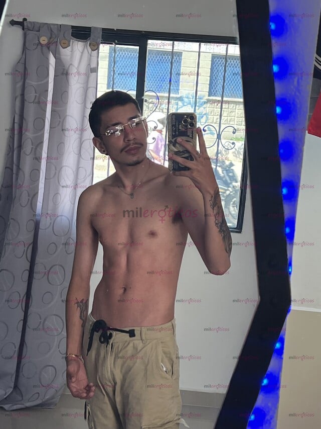 FOTOS DE POLLO DE 20 AÑOS VERGON CALIENTE, VERS Y COMPLACIENTE