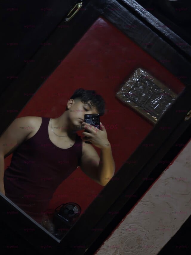 FOTOS DE JOVEN VERGON CULON DE GYM PARA COMPLACERTE