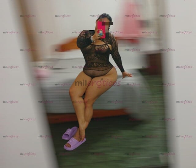 FOTOS DE SEXY APASIONADA PERRITA ADICTA AL SEXO PROFUNDO DISPONIBLE PARA TI