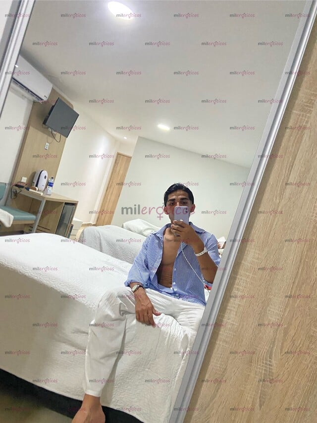 FOTOS DE JOVEN ARRECHO MORBOSO VERGON 20CM Y MUY COMPLACIENTE