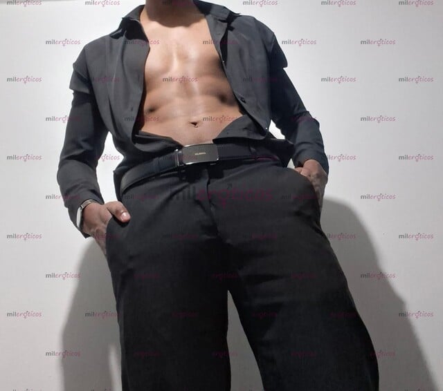 FOTOS DE ALTO 1.94 DE ALTURA HETERO DISCRETO VERGA 20CM SOLO ATIENDO A MUJERES