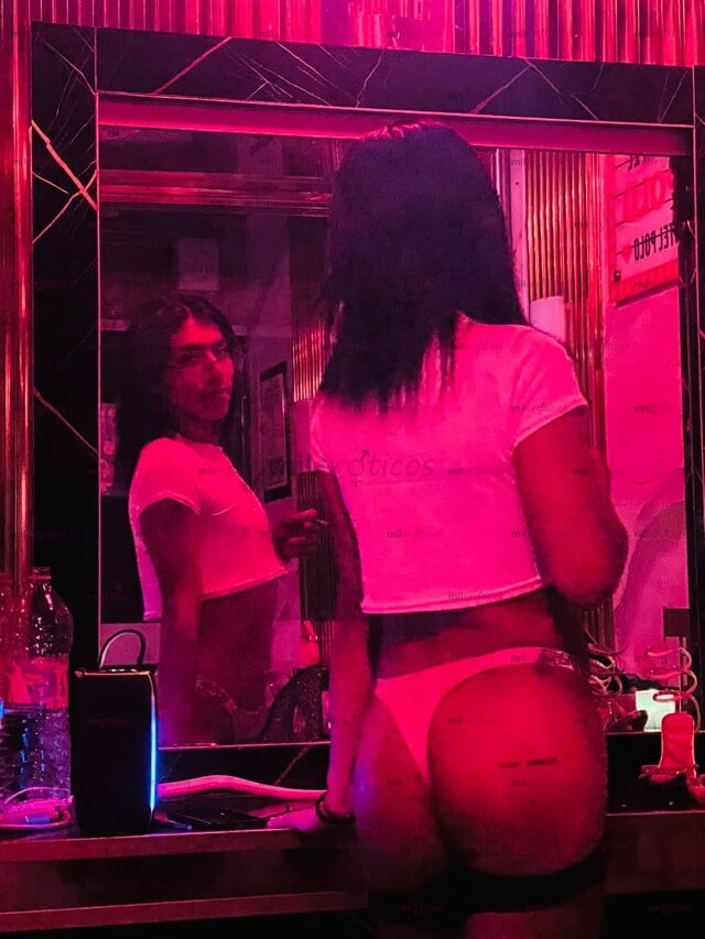 FOTOS DE PROMO ACEPTO TODAS LAS FORMAS DE PAGO Y CUENTO CON LUGAR DISCRETOL