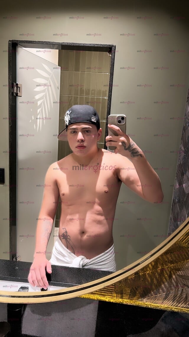 FOTOS DE AMBOS ROLES CULO Y VERGA ROSITA MORRITO DE 19 AÑOS