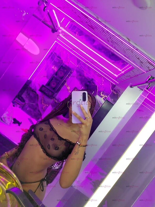 FOTOS DE SARA SEXI MUY ATREVIDA Y SOY MUY CALIENTE EN LA CAMA