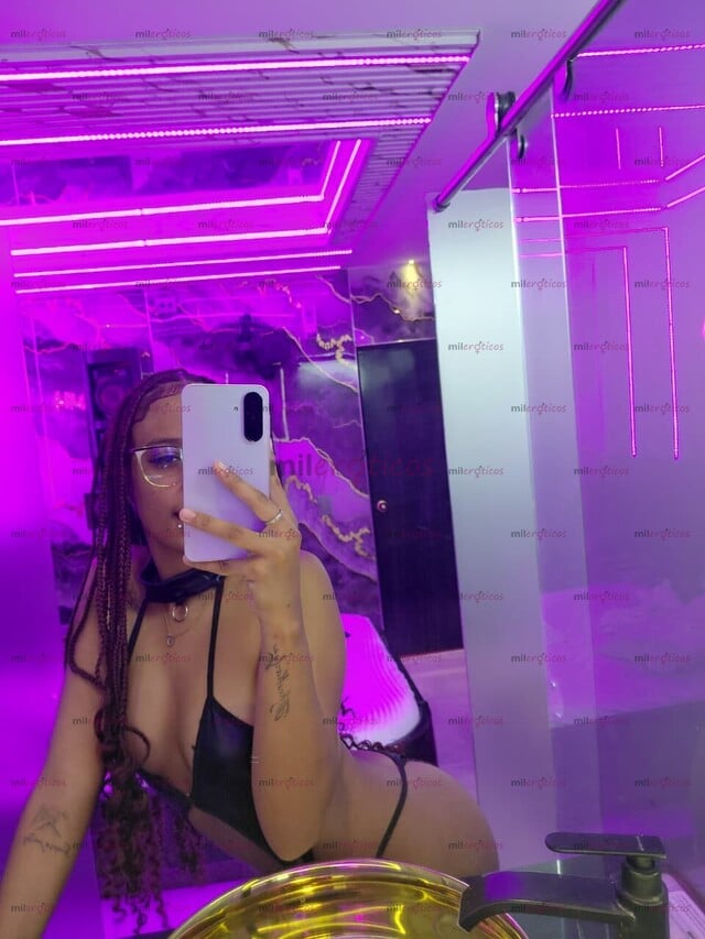 FOTOS DE SARA SEXI MUY ATREVIDA Y SOY MUY CALIENTE EN LA CAMA