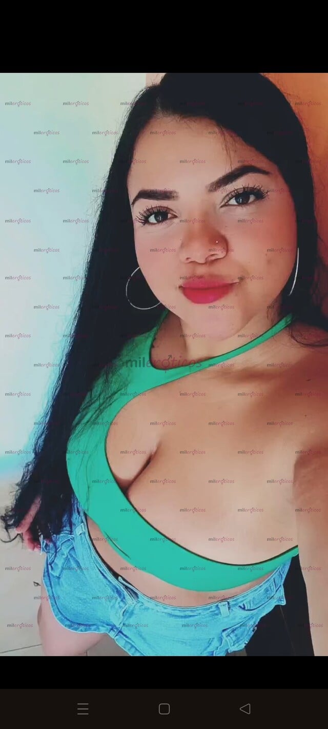 FOTOS DE SOFI TROZA TETONA VOLUPTOSA PARCHADA SITIO CON PARQUADERO
