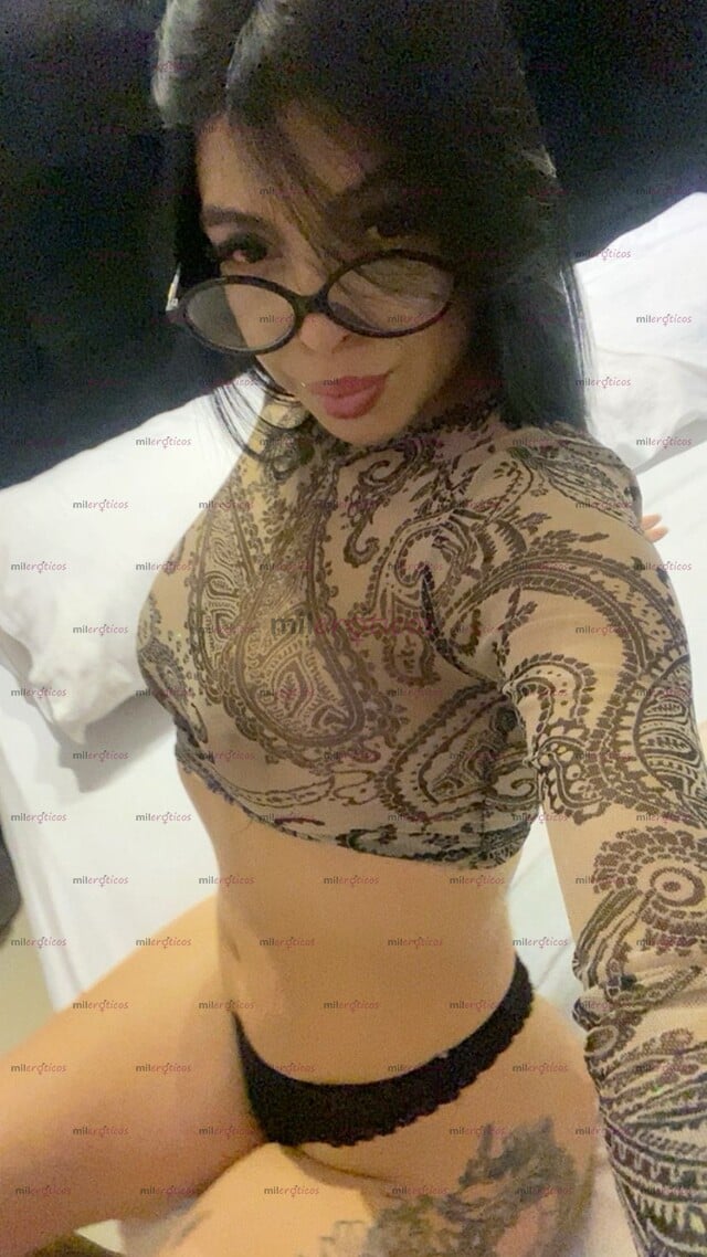 FOTOS DE SOY ANGELA CHICA TATUADA PELINEGRA MUY ARDIENTE