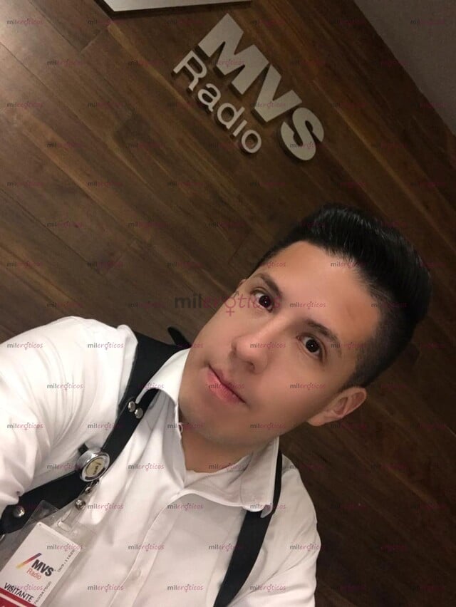 FOTOS DE SERVICIO EXCLUSIVO DE COMPAÑIA GIGOLO PROFESIONAL COMO LO VISTE EN TELEVISION