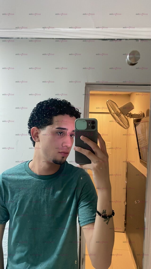 FOTOS DE SOY UN CHICO MUY CALIENTE, MENTE ABIERTA DESCOMPLICADO VERGON CON BUEN CULO