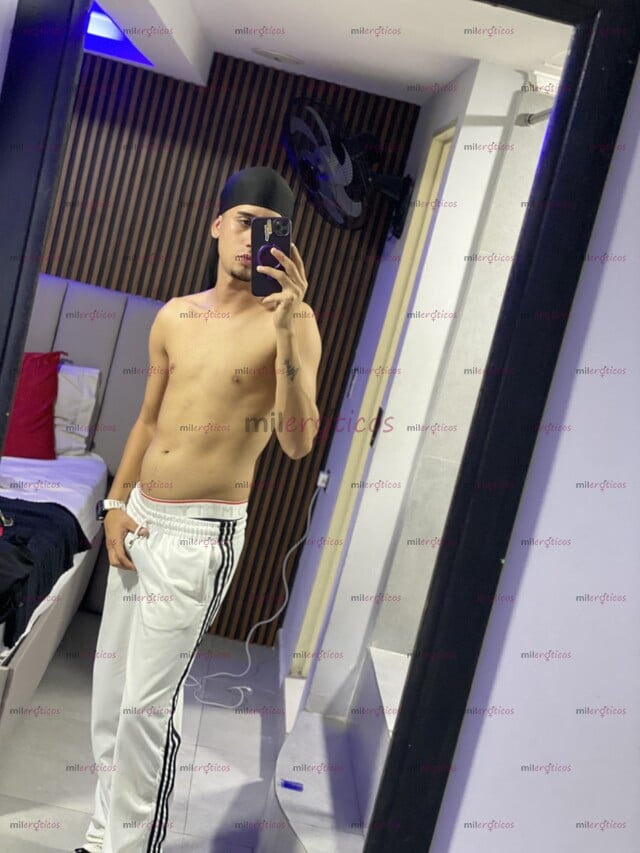 FOTOS DE SOY UN CHICO MUY CALIENTE, MENTE ABIERTA DESCOMPLICADO VERGON CON BUEN CULO