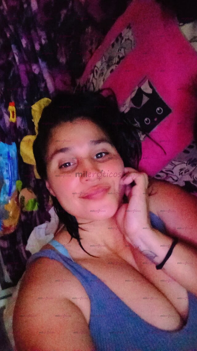 FOTOS DE HOLA SOY KARINA CHAPARRITA SIMPÁTICA CABELLO CORTO NEGRO