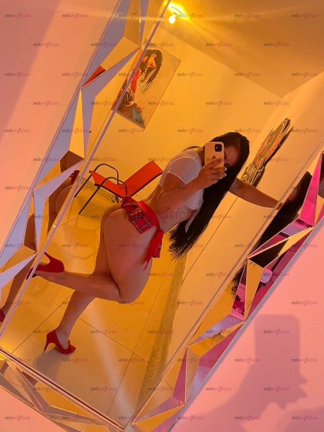 FOTOS DE SOY PERLA UNA CHICA MUY SENSUAL VEN Y DISFRUTA AL MÁXIMO