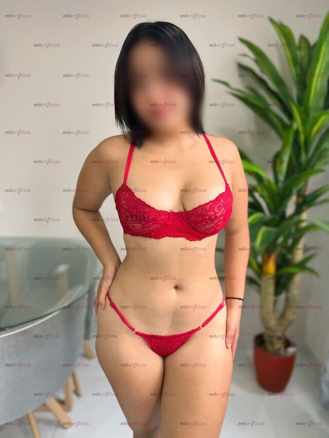 FOTOS DE ALISON TU CHICA IDEAL DE 19 AÑITOS CON UN GRAN CULO Y UNA EXCELENTE ATENCIÓN VIP