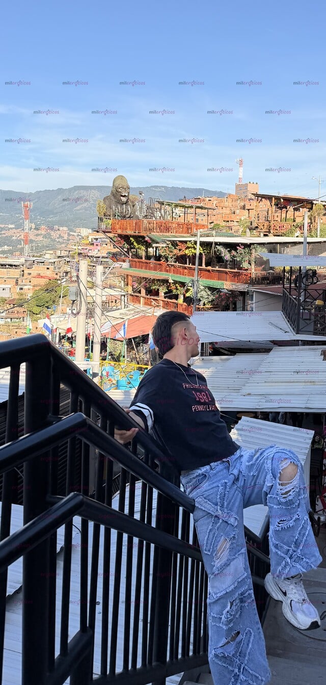 FOTOS DE PAISA RECIÉN LLEGADO MAN PINTA CULON Y VERGON