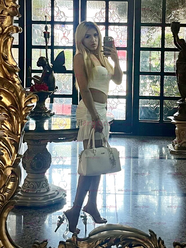 FOTOS DE NENA INTER DISPONIBLE PARA TI DE 20 AÑITOS RUBIA Y MUY PETIT