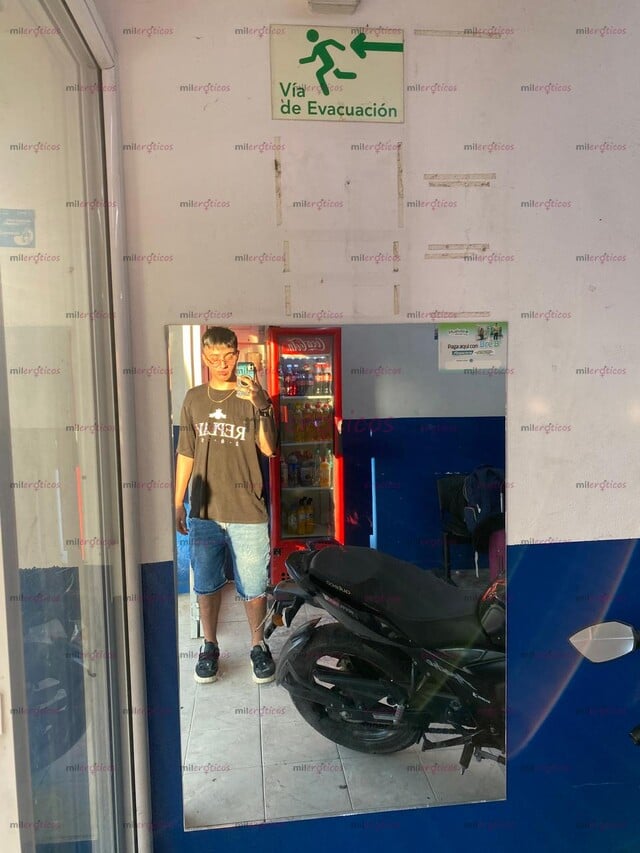 FOTOS DE POLLO JOVEN DISCRETO, SOY TODO LO QUE BUSCAS, ESCRIBEME