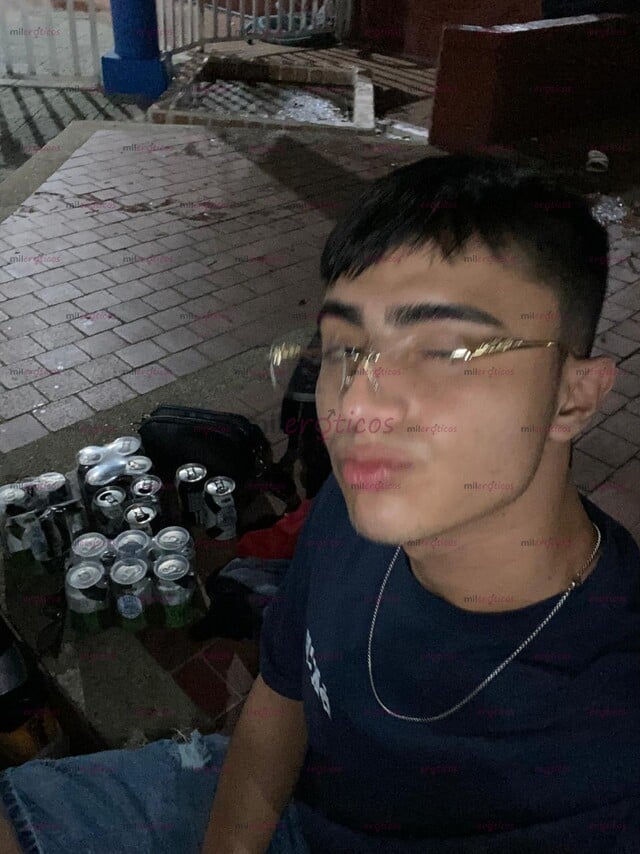 FOTOS DE POLLO JOVEN DISCRETO, SOY TODO LO QUE BUSCAS, ESCRIBEME
