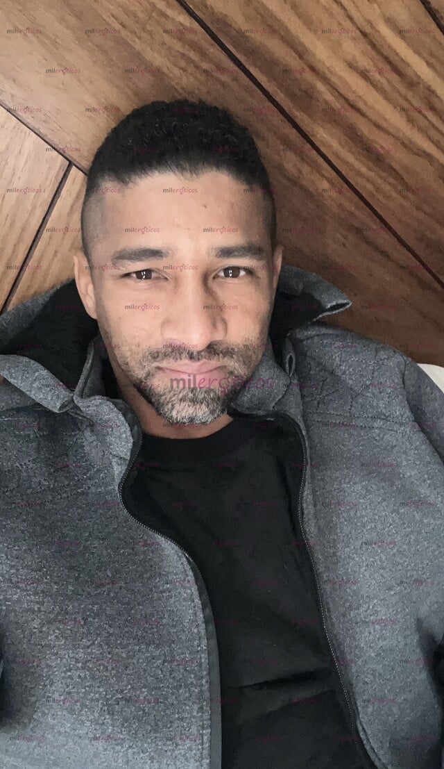 FOTOS DE DORIAN LATINO VERGON . CULTO , RESPETUOSO , DISCRETO