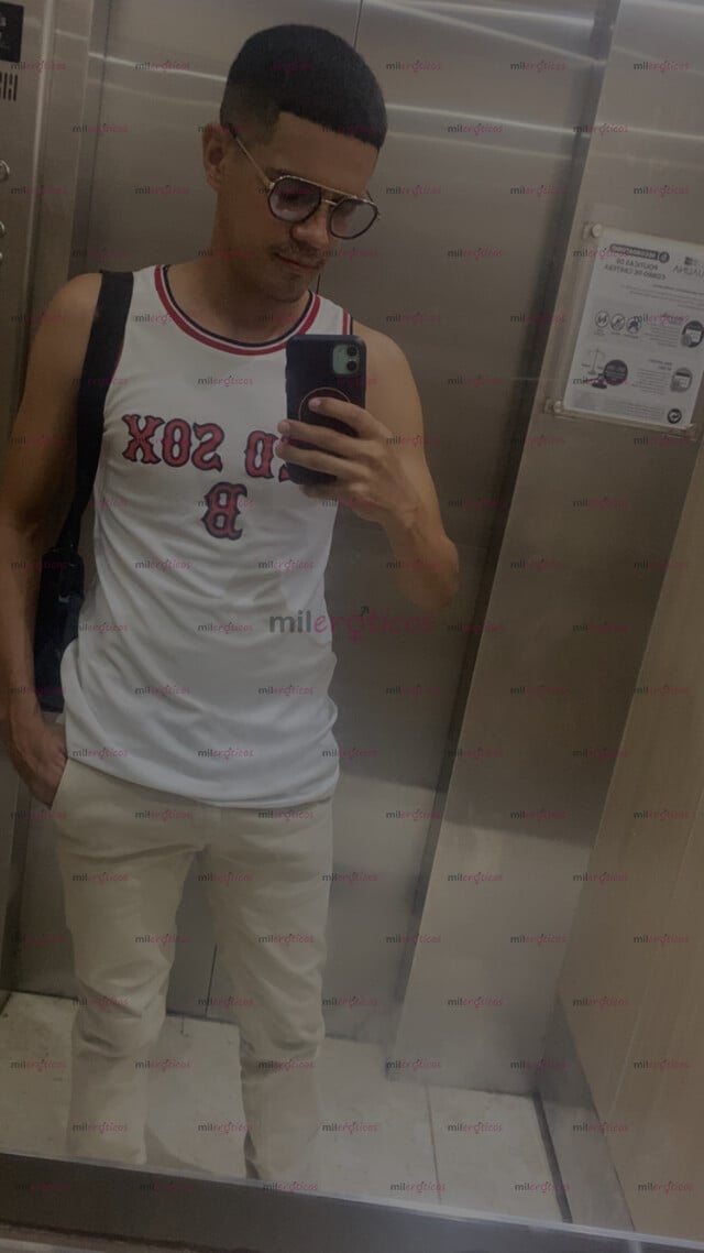 FOTOS DE HOLA SOY EDUARDO NUEVO ACA DISPUESTO A CUMPLIR TUS FANTASÍAS