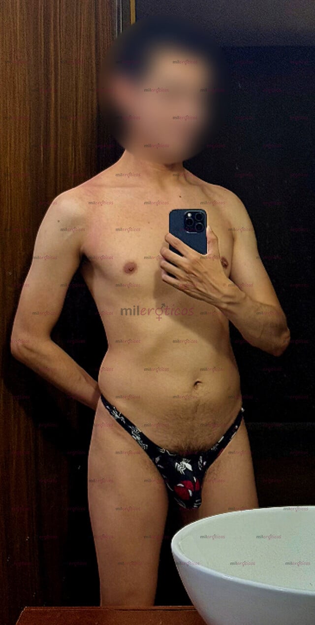 FOTOS DE TWINK ANONIMO. CHICO VERSÁTIL EN TODOS LOS SENTIDOS
