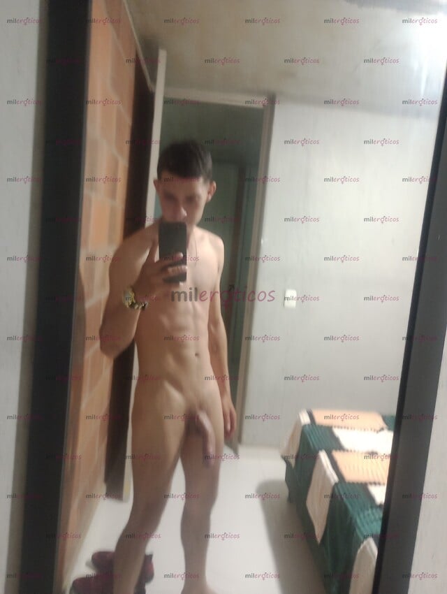 FOTOS DE DE NUEVO EN LA CIUDAD HOMBRE COMPLACIENTE