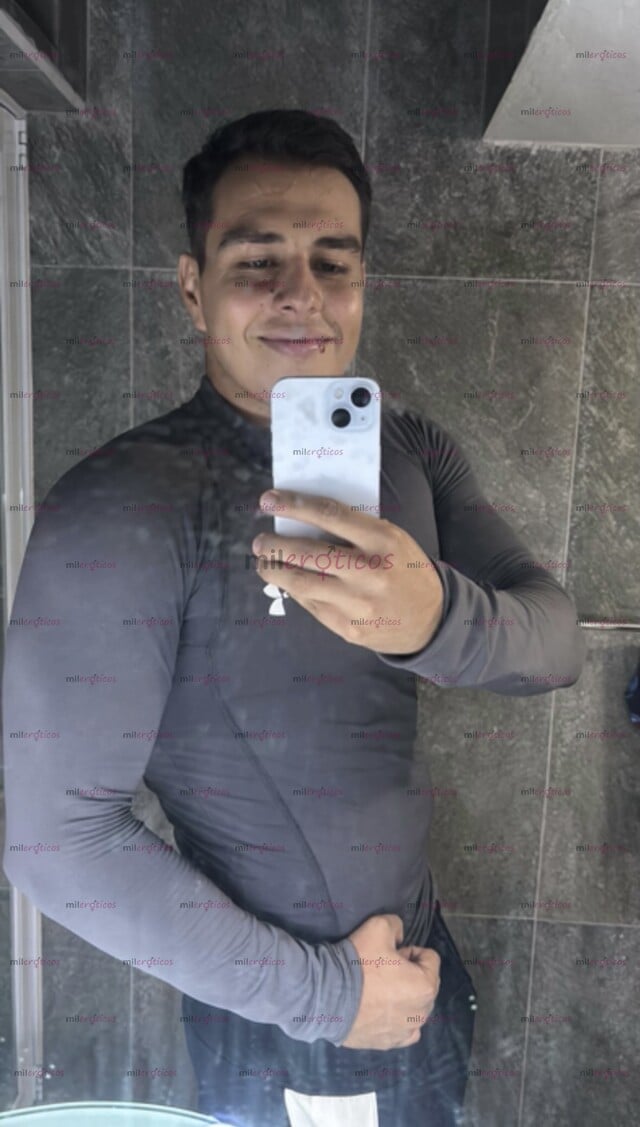 FOTOS DE PRIMER EN ESTO, CONTÁCTAME, SOLO MUJERES