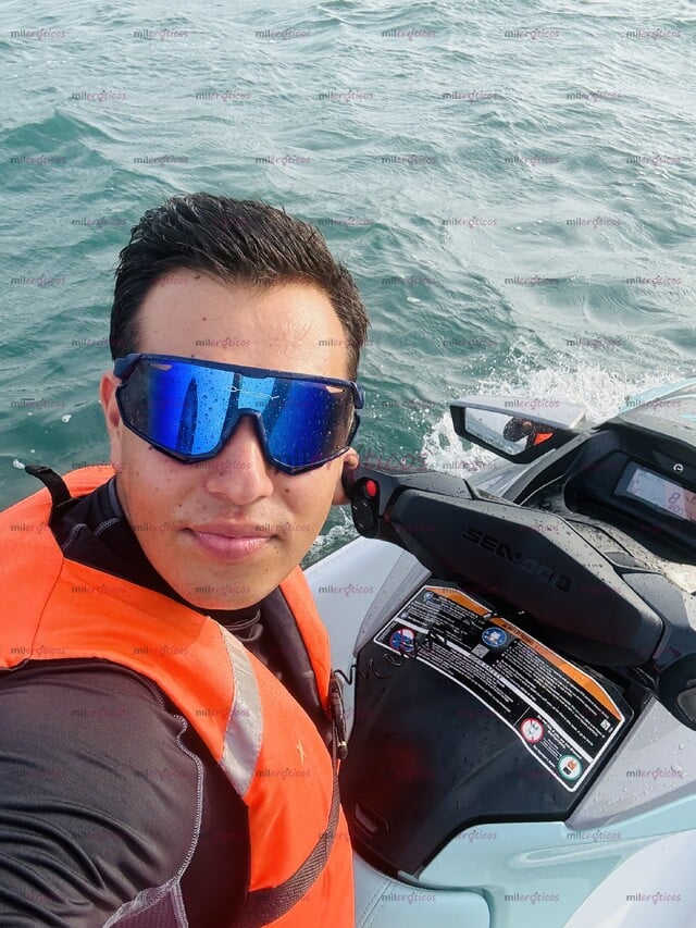 FOTOS DE PRIMER EN ESTO, CONTÁCTAME, SOLO MUJERES