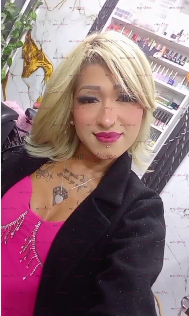 FOTOS DE LINDA FLACA RUBÍA SEXY MUY APASIONADA LISTA PARA COMPLACERTE