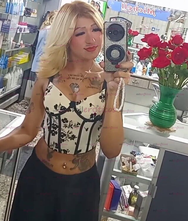 FOTOS DE LINDA FLACA RUBÍA SEXY MUY APASIONADA LISTA PARA COMPLACERTE